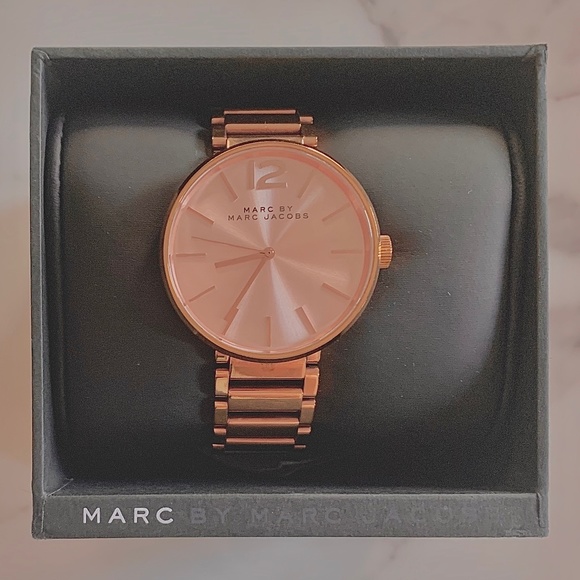 Marc Jacobs \'Peggy\' Rose Gold Watch